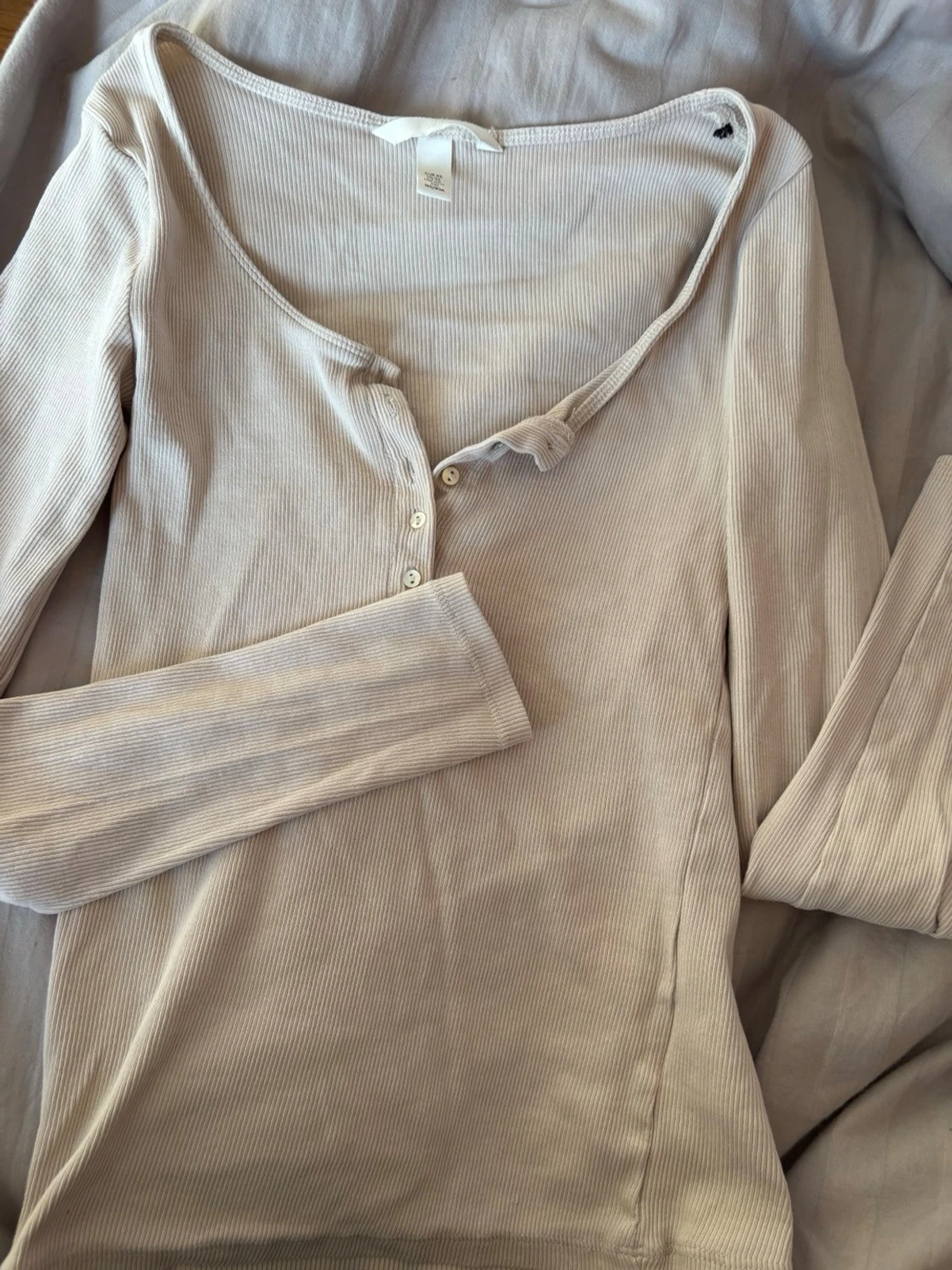 Beige ribbad långärmad topp H&M - 1