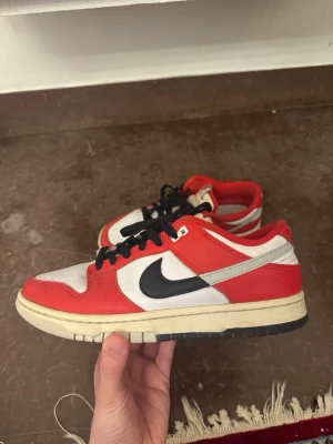 Nike dunks - Nike dunks. Mycket bra skick . Storlek 40,5