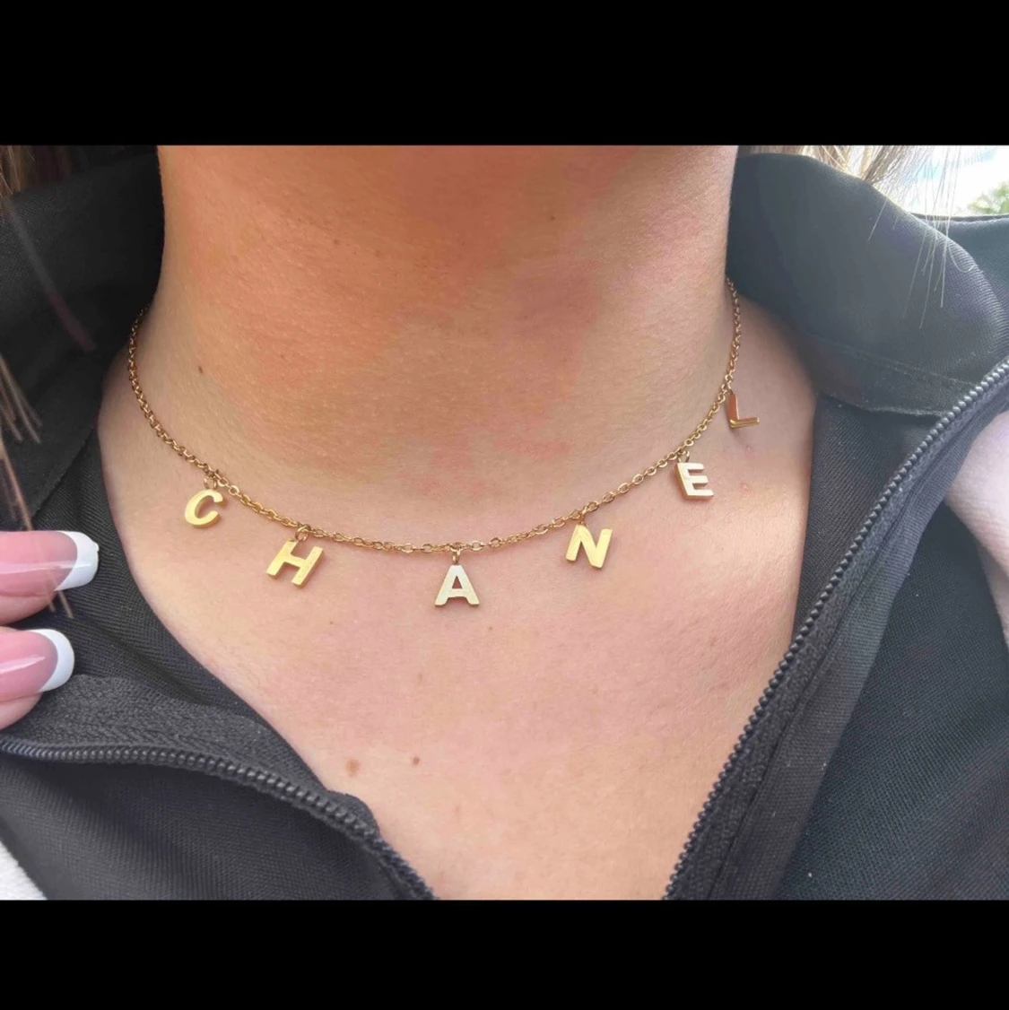 Halsband