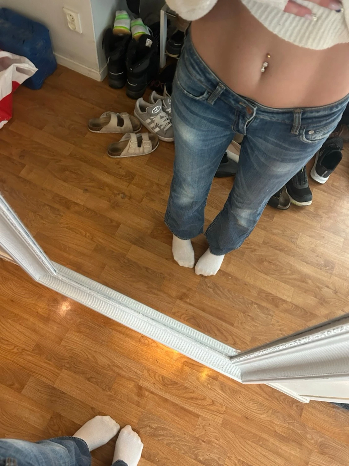 Blå lowwaist bootcut jeans med fickdetaljer - 3