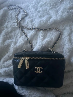 cc väska  - köpt utomlands , använd en gång 