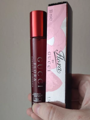 Gucci Flora Gorgeous Gardenia - Gucci Flora Gorgeous Gardenia Perfume. 33ml bottle. New! Felmärkt med edt på flaskan. Detta är en EDP. Limited Edition.