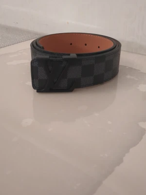 L.V bälte - Dm vid intresse