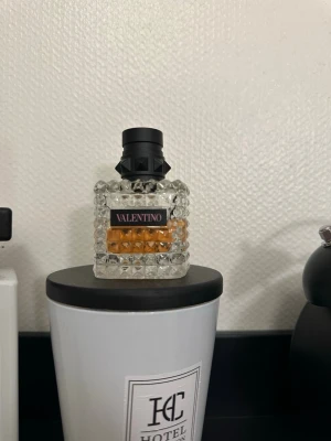 Valentino parfym  - Valentino parfym som inte kommer till användning längre