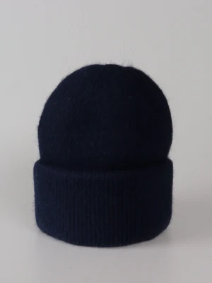 Mörkblå 002 - Mössan är one size (56-58) och är gjord på 100% polyester med ett tjockt hållbart satin