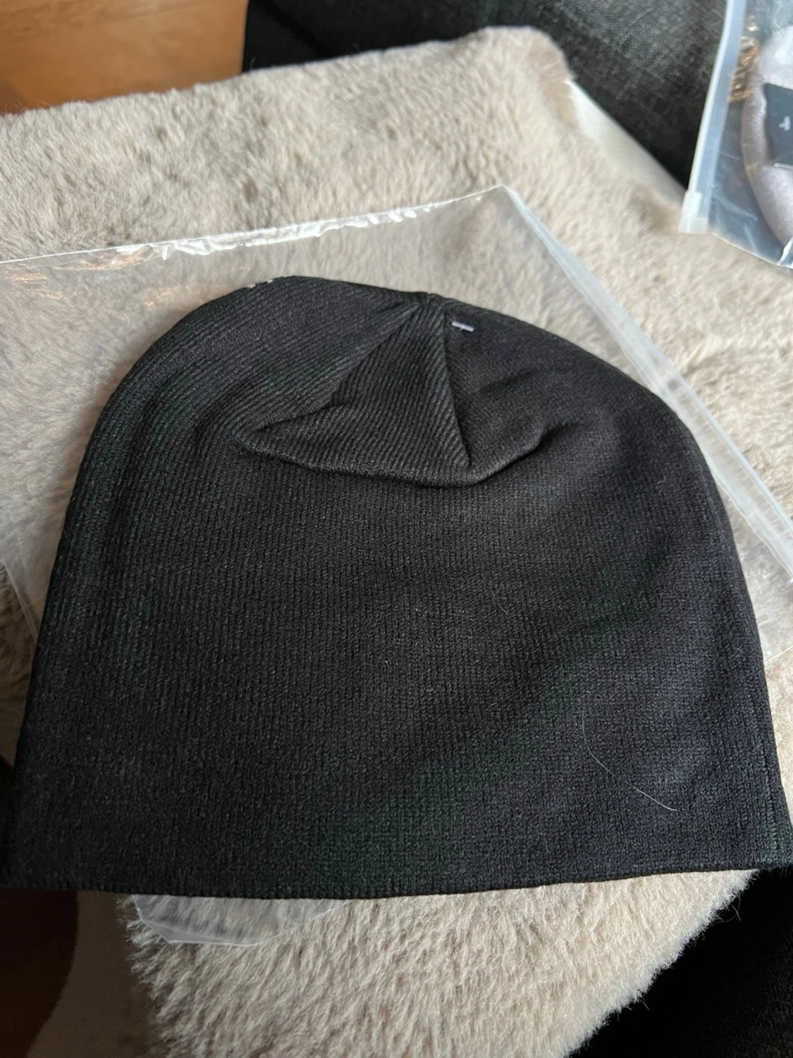 Svart mössa från Arc'teryx - 1