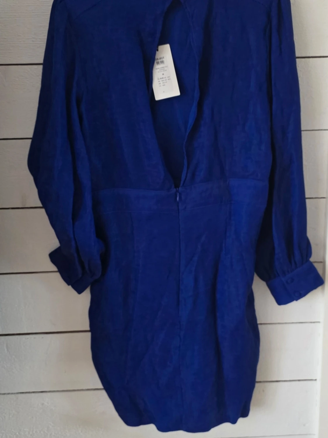 Kornblå kort klänning med lång ärm - 1