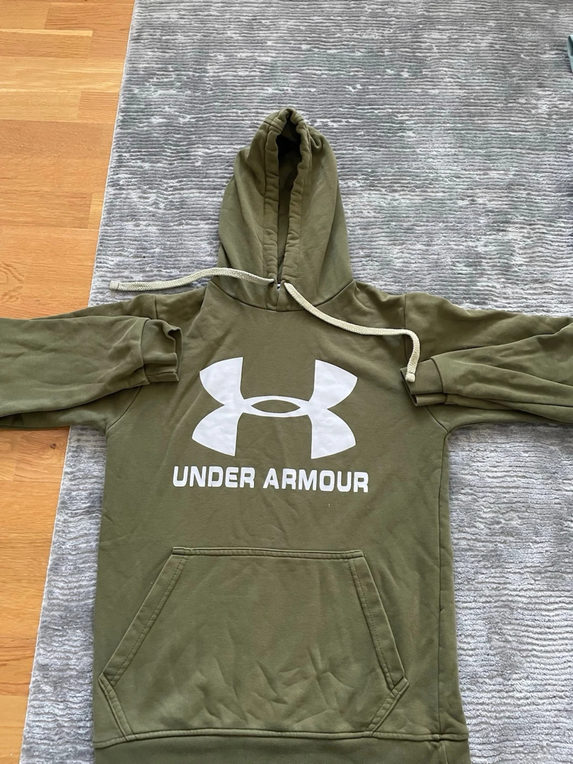 Under Armour hoodie