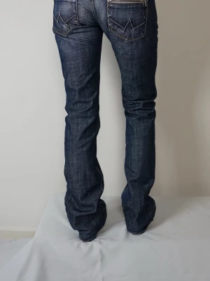 Cerises Jeans Dam Jeans - Skit snygga Dam jeans 👖 Strl W29 - Midjemått 80 