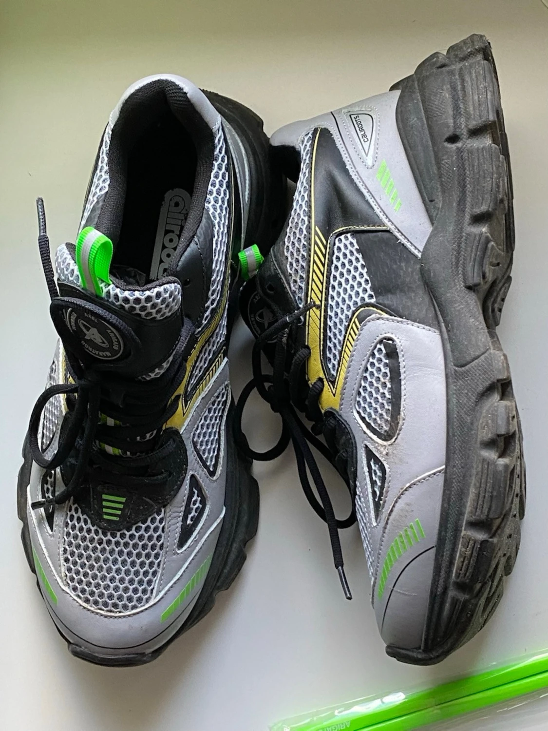 Axel arigato x Caliroots sneaker   - 1