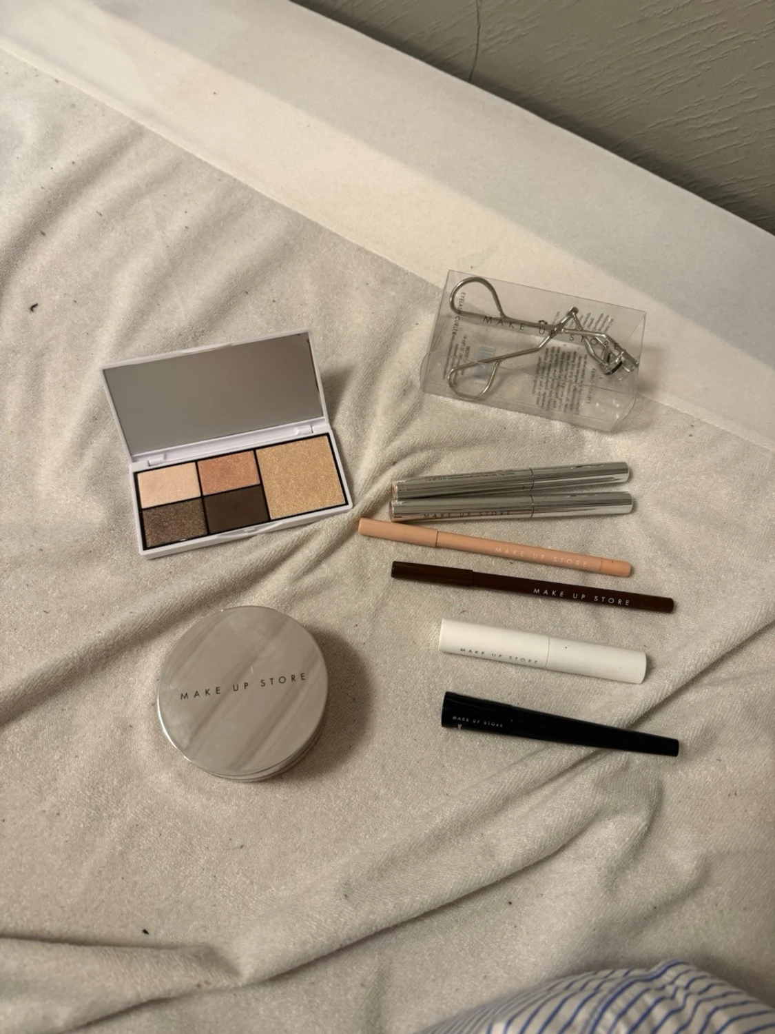 Ögonskuggspalett mm  - 1