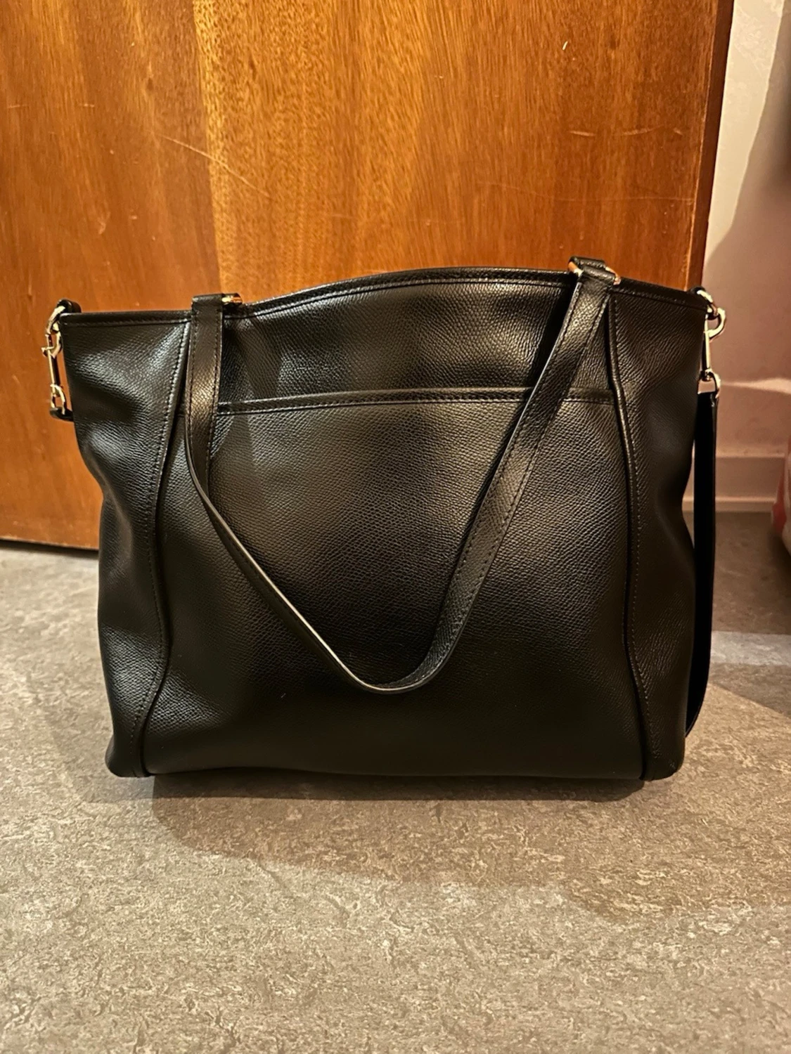 Svart handväska från Coach - 1