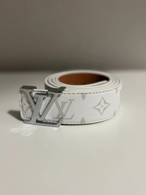 Lv bälte  - Helt ny, snabb frakt