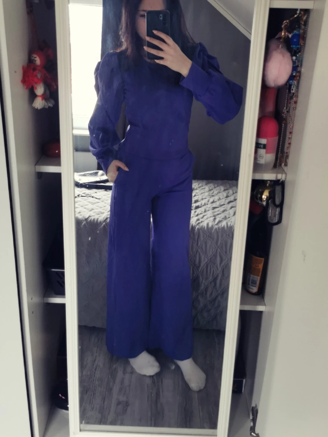Lila set med byxor och tröja