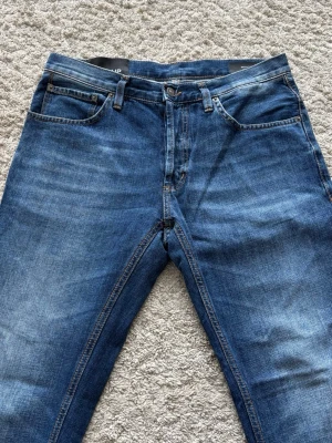 Dondup jeans  - Dondup jeans | modell brighton | 9/10 väldigt bra skick | W30 | vid frågor är det bara att höra av er🙌 
