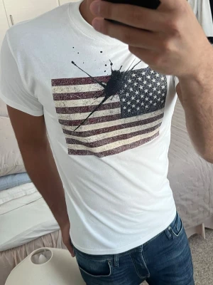 Concrete ink t shirt  - Nytt skick 