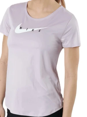 Nike idrottströja - - söt sirenlila idrottströja, inga defekter, nypris är ca 400kr, 