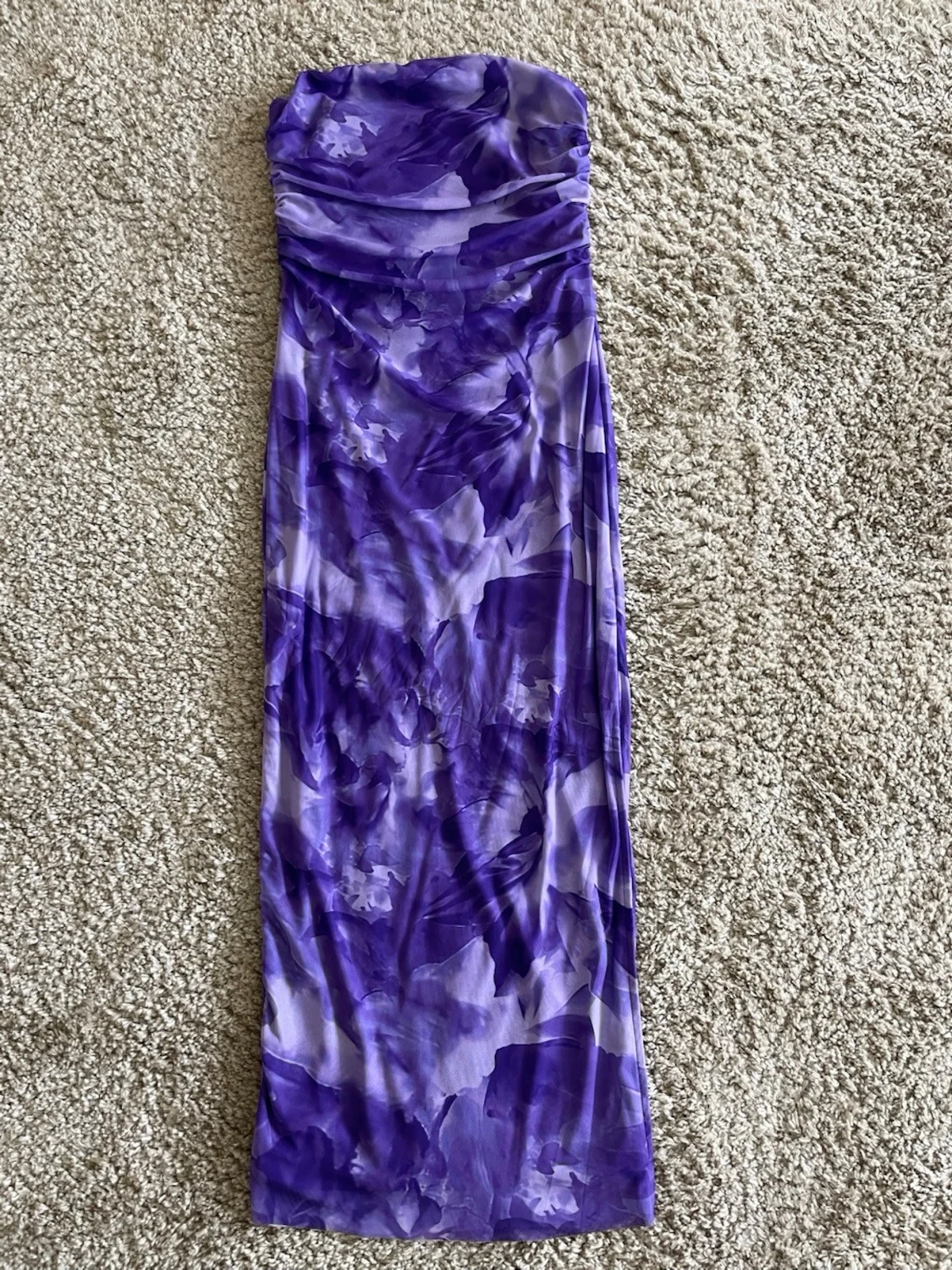 Lila klänning stretch storlek M/L oanvänd  - 5