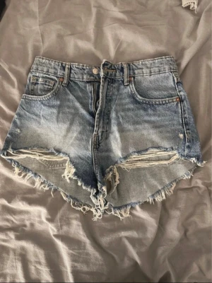 Jeans shorts  - Aldrig använt 