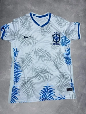 Brasilien special kit - Ny med prislappar.