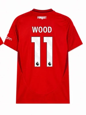 Nottingham Forest matchtröja - Helt oanvänd Nottingham Forest matchtröja med Chris Wood  på ryggen med nummer 11. Skriv vid funderingar!