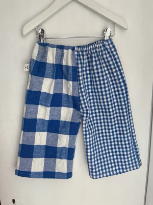 Vida byxor bebis  - Byxor som jag sytt helt själv!💙 passar 80/86.