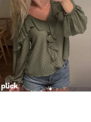 SÖKER denna från zara - Söker denna från Zara i XS för rimligt pris 