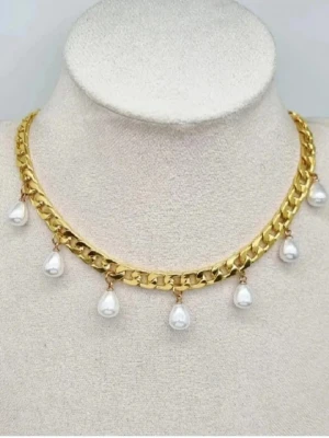 Handgjort halsband med pärlor  - Rostfritt stål. Liknande Maria Nilsdotters smycke. Kedjetjocklek-7mm. ✏️Beteckningen för rostfritt stål – 201 – en lägre klass, kan reagera snabbare med vatten, parfymer och oxidera. #32