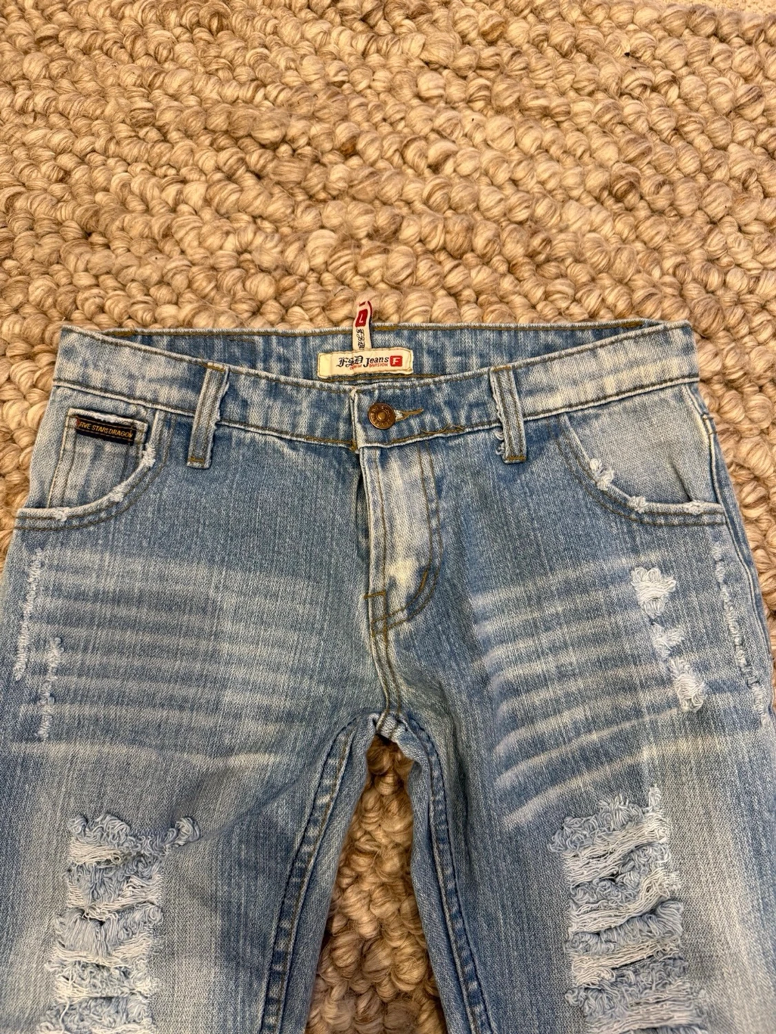 Ljusblå slitna FSD jeans - 3