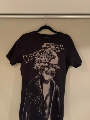 Dsquared2 tshirt - Vintage Dsquared2 tshirt 