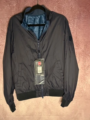 Helt ny Colmar windbreaker  - Helt ny med tags | Size 48 = S | fraktar inom 24 timmar | för att köpa klicka ”köp nu” | vid frågor eller funderingar skriv en meddelande | följare får bättre rabatter🙌
