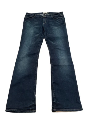 Abercrombie & Fitch Bootcut jeans - Riktigt niche Bootcut jeans från Abercrombie. Storleken är oklar men skulle säga cirka 32/33. Jag vet inte heller om jeansen är herr eller dam. Skick 8/10 sparsamt använda, inga synliga defekter från vad jag vet. Kom dm för fler frågor osv!