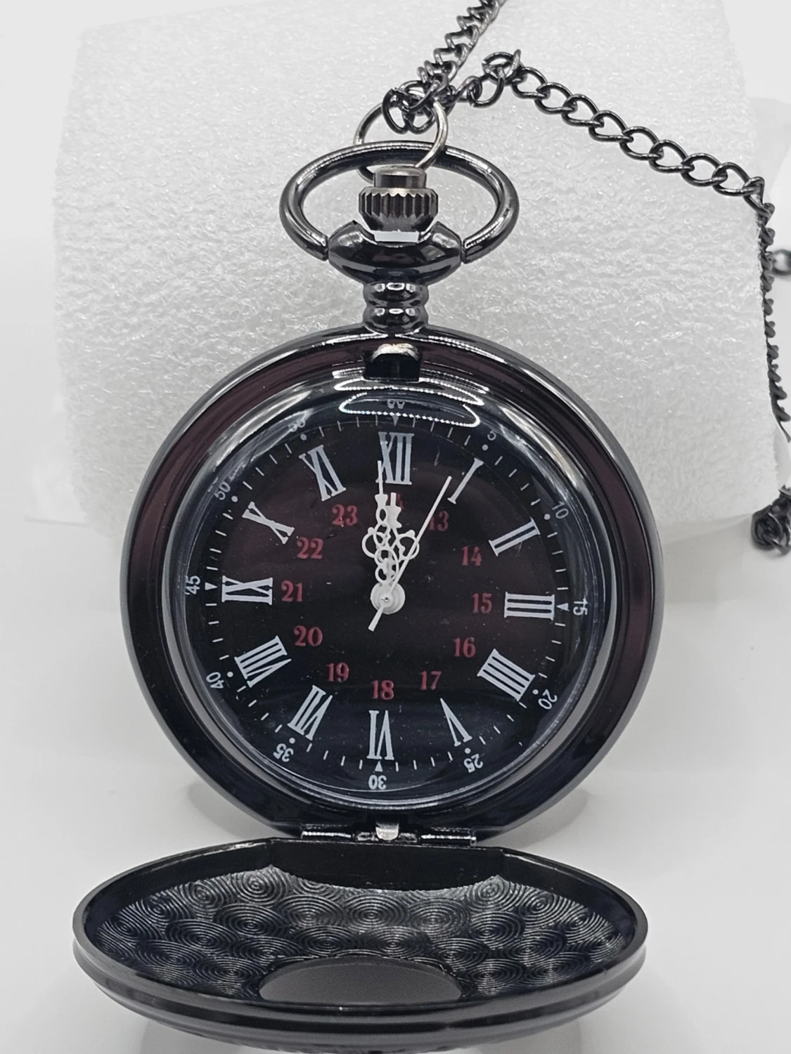 Svart fickur med kedja "klocka"