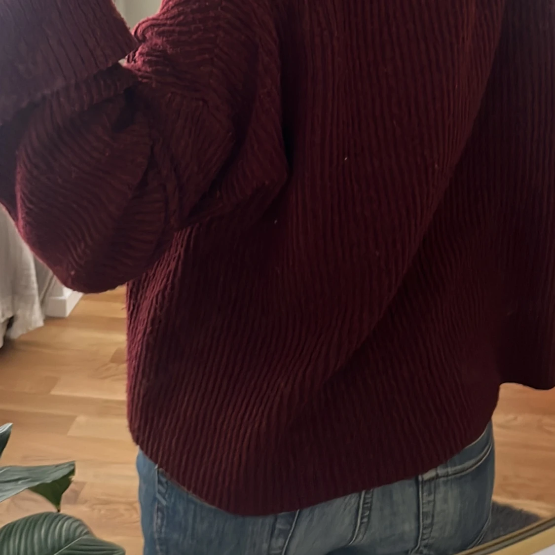 Vinröd stickad polo tröja  - 93