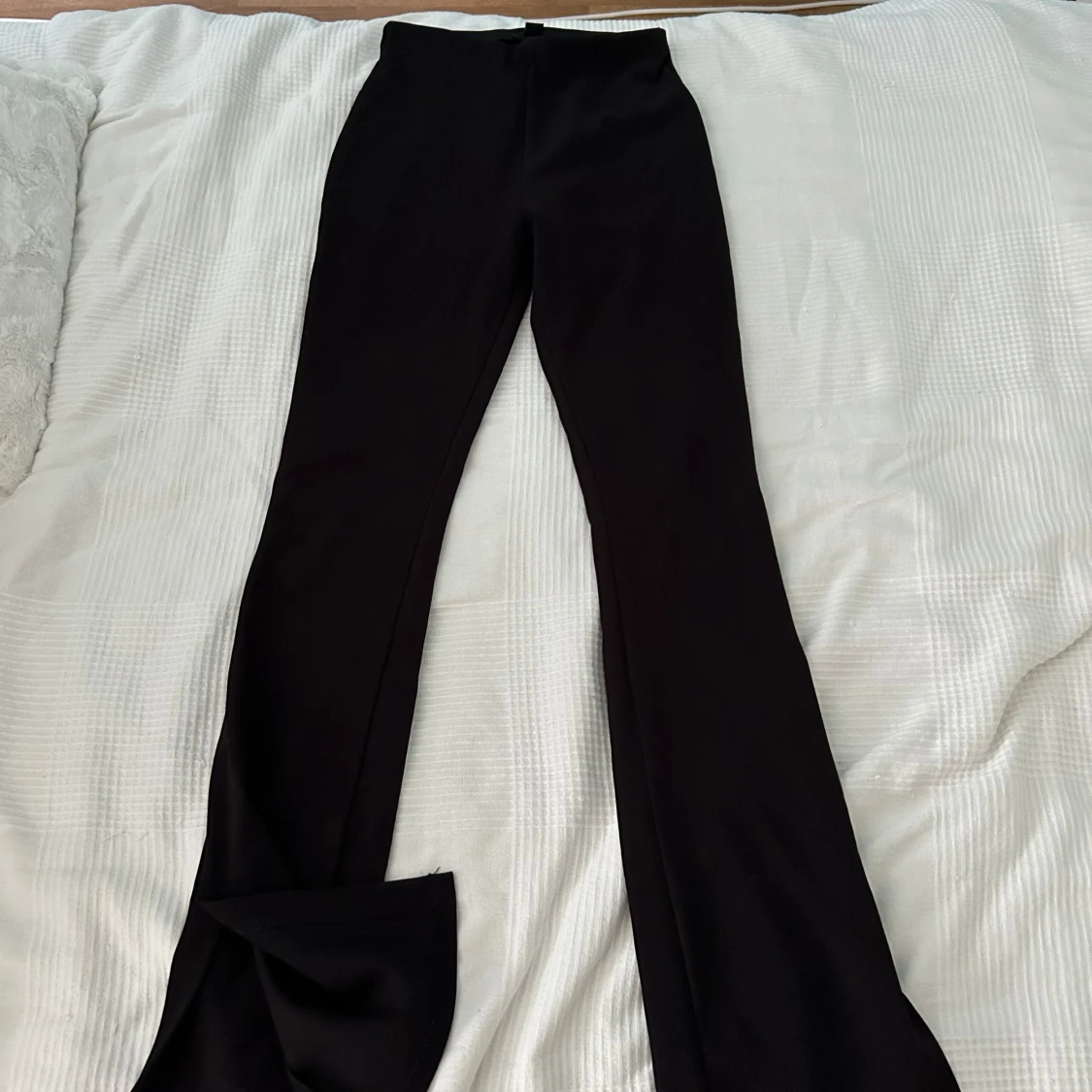 Svarta byxor från Misu