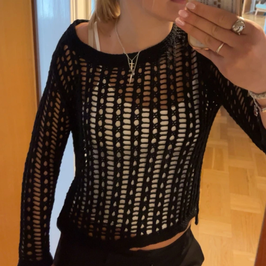 Hålstickad tröja - 91