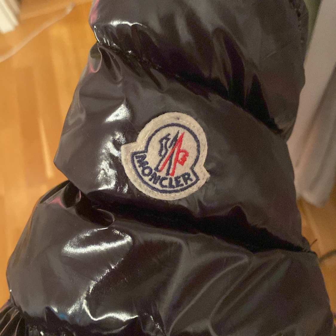 Moncler jacka  - 90