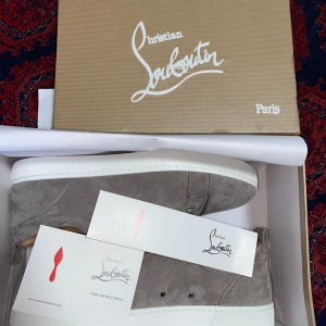 Louboutin skor - Kommer inte till användning  Är använda 1 gång 