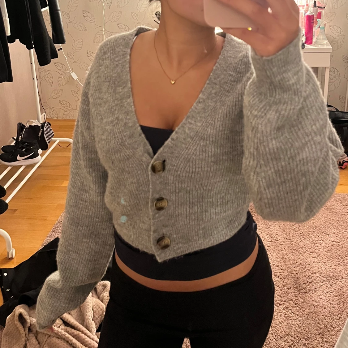 Stickad kofta ifrån H&M!