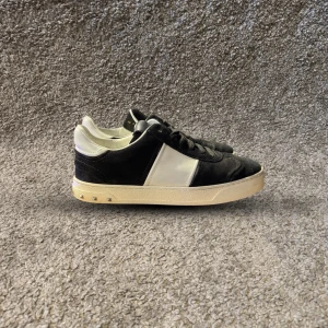 Flycrews  - Flycrews i storlek 36/37. Nyskick med no og