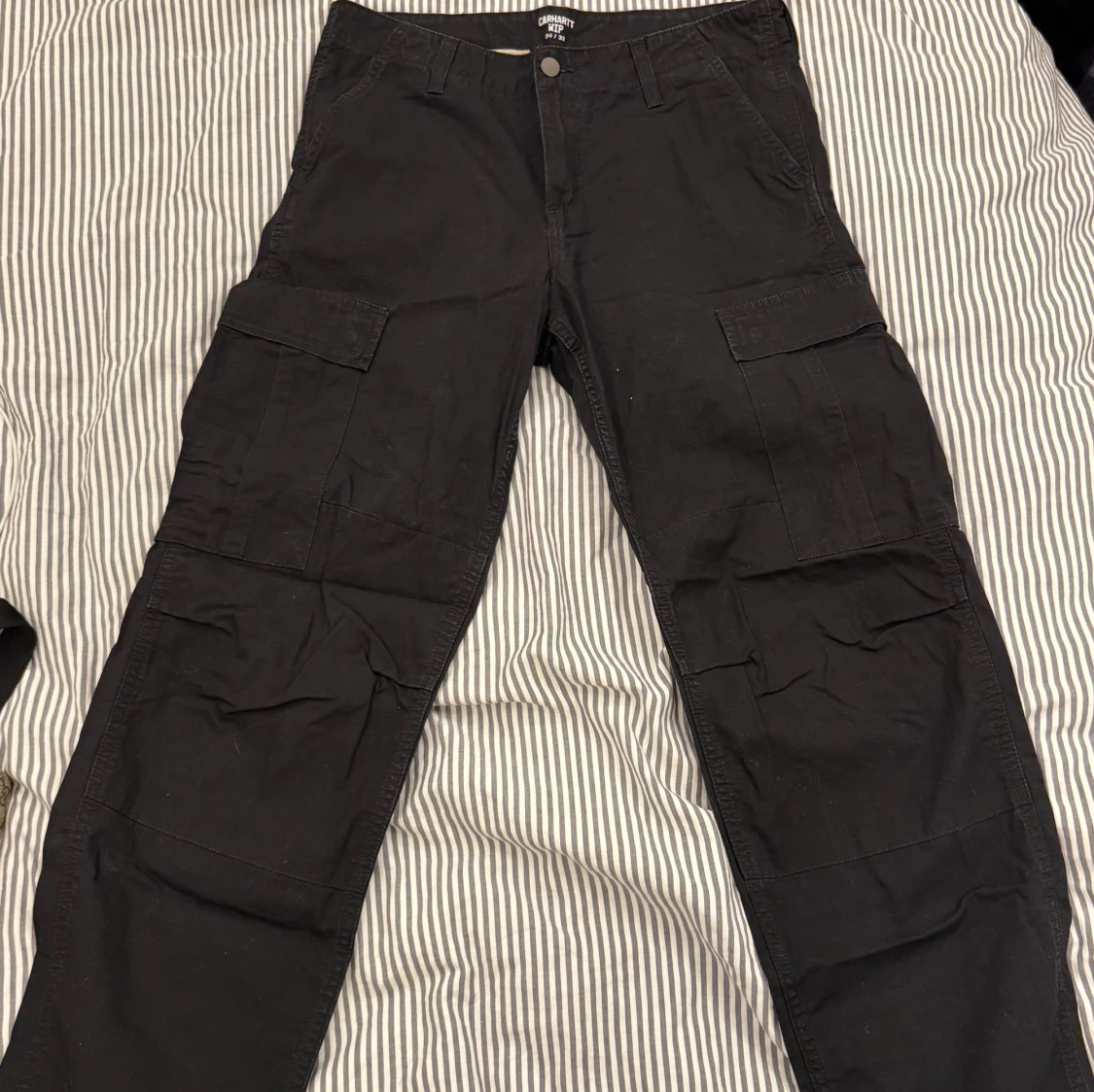 Svarta cargobyxor från Carhartt WIP