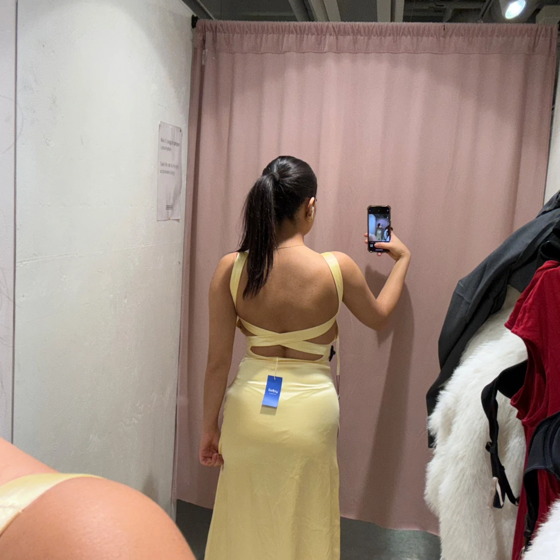 Gul långklänning med knyt - 1