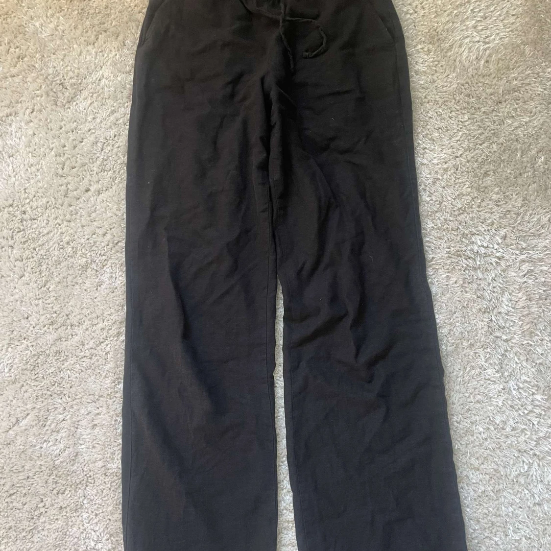 Svarta linnebyxor från Madlady