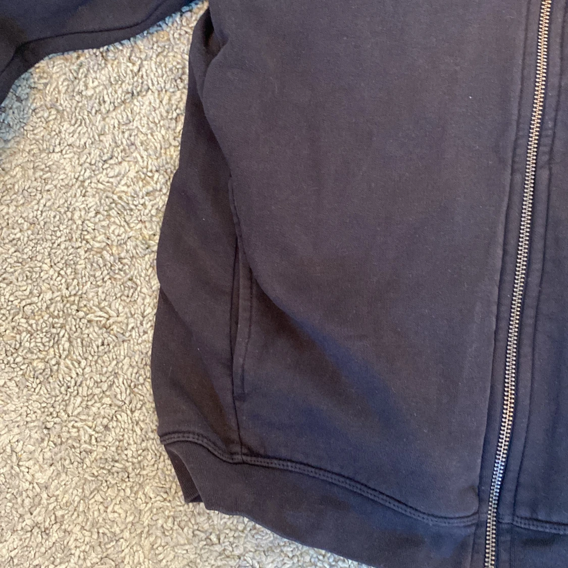 Svart huvtröja från Sail Racing - 3