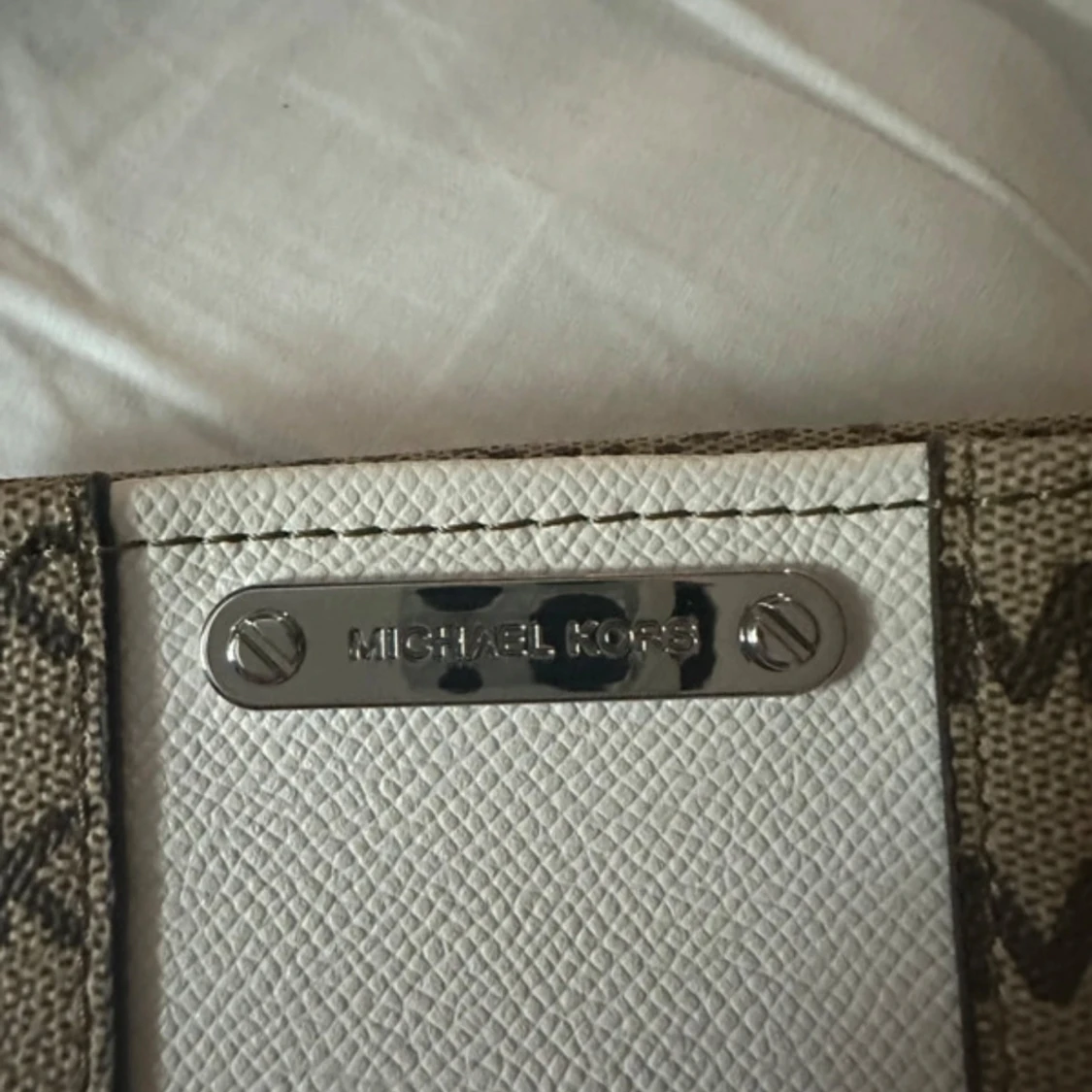 Axelväska från Michael Kors - 3