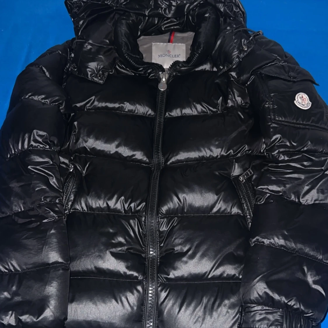 Svart dunjacka från Moncler