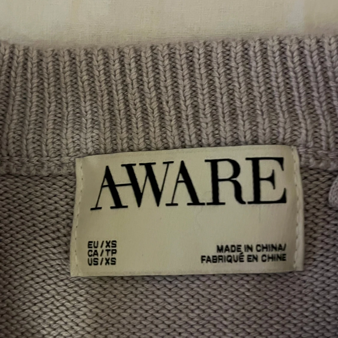 Kortärmad stickad tröja - 3