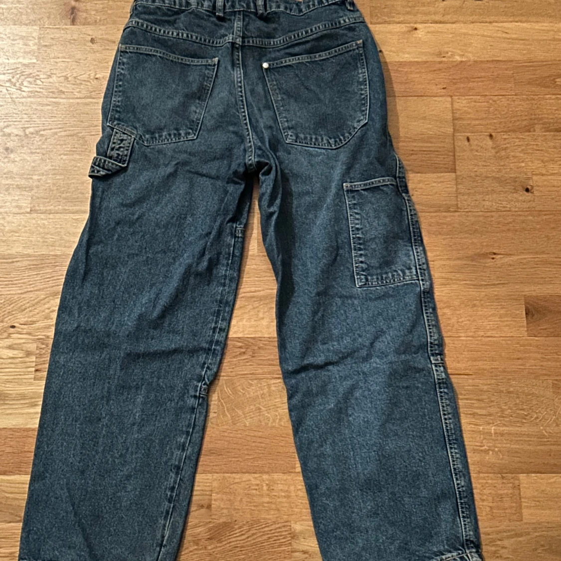 Barn jeans från HM i storlek 152 - 1