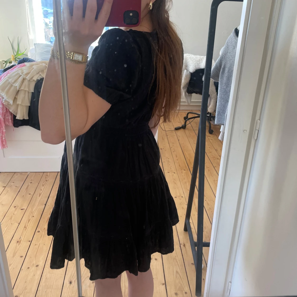 Svart omlottklänning - 90