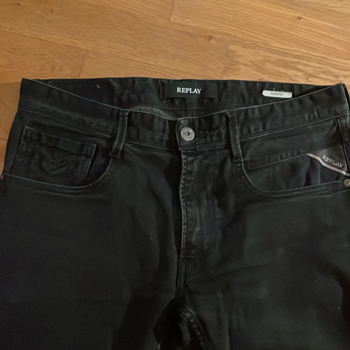 Två par jeans från Replay - 91